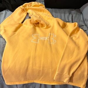 Under Armour Peach Sweatshirt